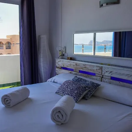 Отель Outsite Ibiza Эс-Кана